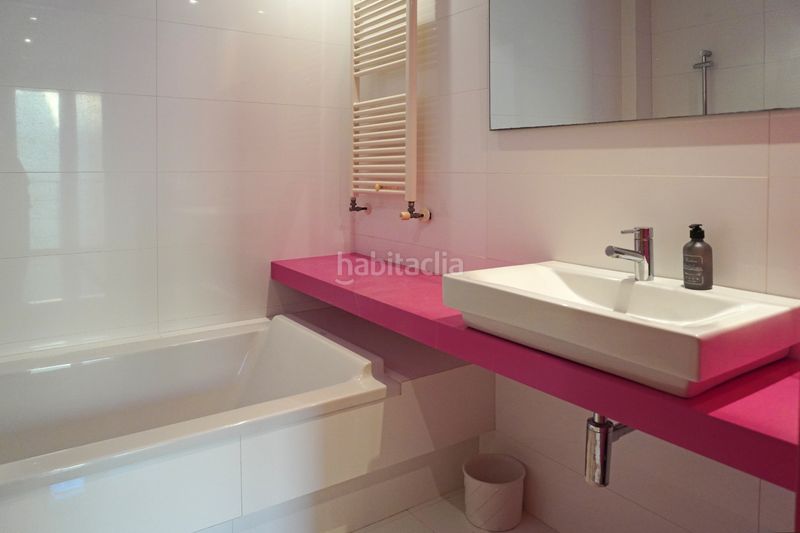 Foto 82e20edd-530f-4e32-8bbb-866af7618a13. Chalet avec chauffage parking piscine dans Miramar