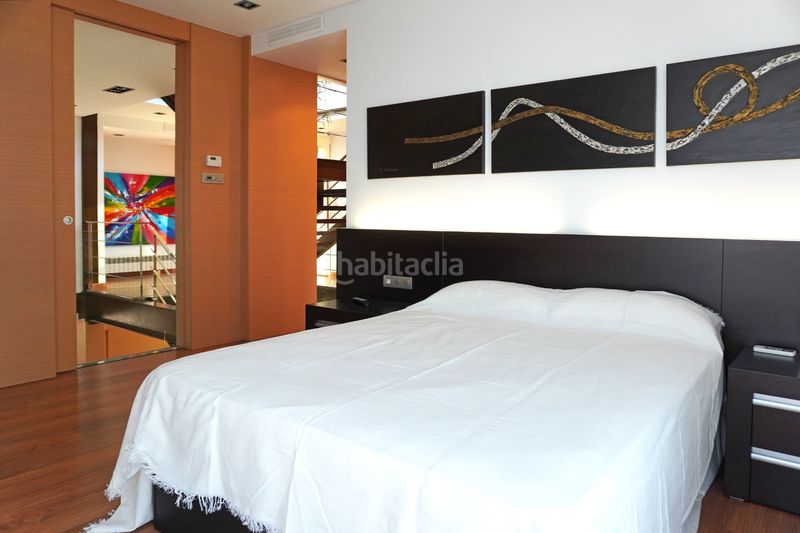 Foto 38b069fc-a60d-4438-9f78-8637e005bd8f. Chalet con riscaldamento parcheggio piscina in Miramar