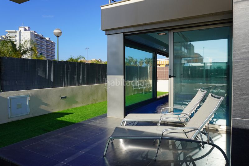 Foto 3b7819f9-a721-4f42-a772-461995c719f6. Chalet con riscaldamento parcheggio piscina in Miramar