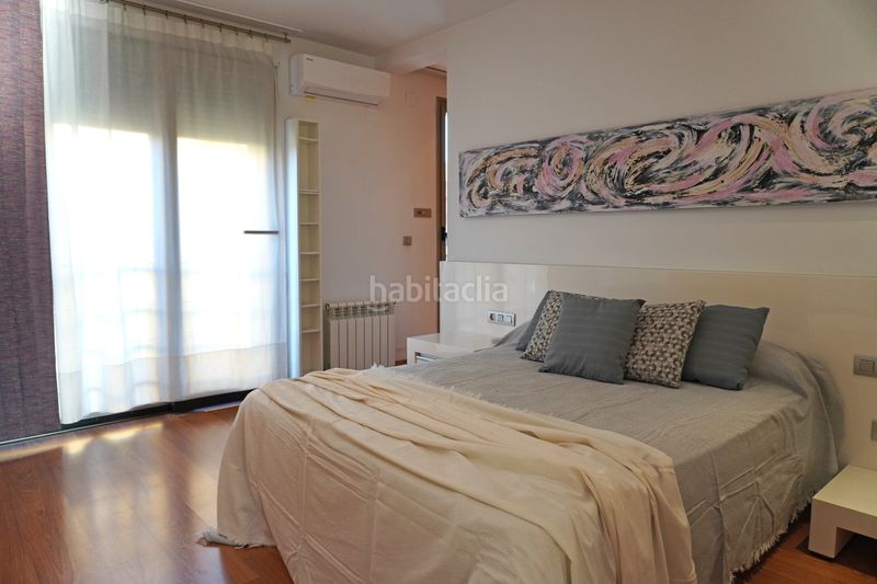 Foto 611c60e5-4236-4ede-a94e-f97fad16844b. Chalet con riscaldamento parcheggio piscina in Miramar