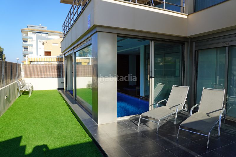 Foto dc144498-6ee7-43de-a23d-fdef903eb4d2. Chalet con riscaldamento parcheggio piscina in Miramar
