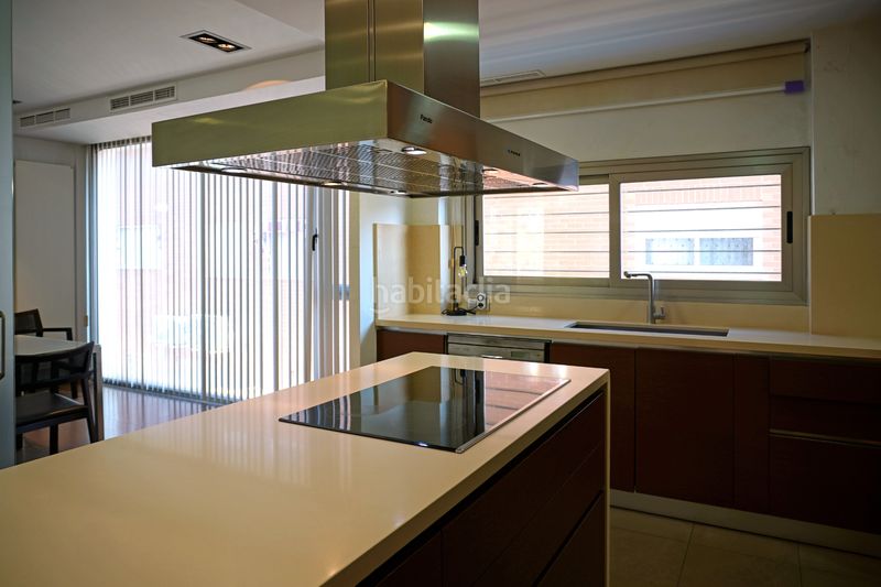 Foto debfc883-7806-4a48-92c7-65d0b8bdbf5f. Chalet con riscaldamento parcheggio piscina in Miramar