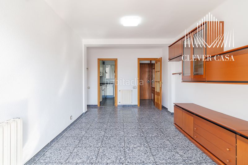 Foto ec244eac-8a9d-4fa0-8555-5df188e3c12a. Flat with heating in Les Torres Rubí