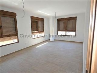 Flat  Las cruces. Piso con 4 habitaciones con ascensor