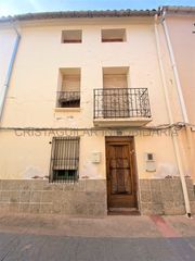 House  Calle corazón de jesús. Casa con 3 habitaciones con parking