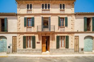 Xalet a Carrer son net 21. Villa en el casco histrico de inca