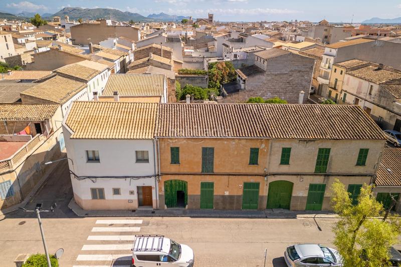 Foto 32041290-6641-4c3c-b285-a1750fedf8f8. Casa aparellada a Sa Pobla