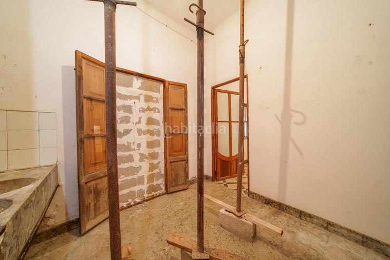 Foto e88c5f36-f2df-4a31-858b-ee3058e2a40d. Casa aparellada a Sa Pobla