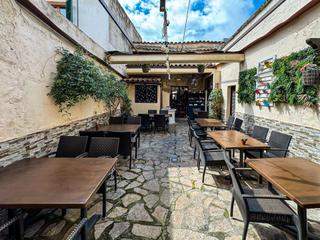 Maison  Carrer des rafal. Magnifica casa/restaurante en sencelles