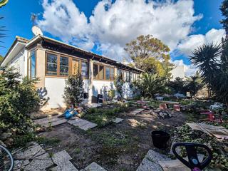Chalet  Carrer de magallanes. Chalet en badia grande