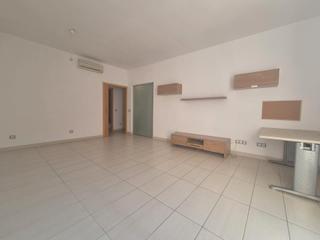 Flat  Carrer de l'argelaga. Primero piso en zona archiduque