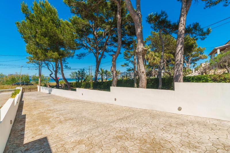 Foto 4ac77928-048a-4cc8-bde6-928a9472c40f. Chalet espectacular planta baja en 'sa mariana' con piscina propia a tan solo 50m del mar en Alcúdia
