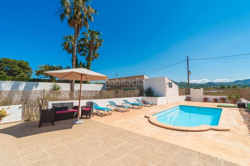Foto 95a9961c-7a91-4f4b-be02-38ab80143a4a. Chalet espectacular planta baja en 'sa mariana' con piscina propia a tan solo 50m del mar en Alcúdia