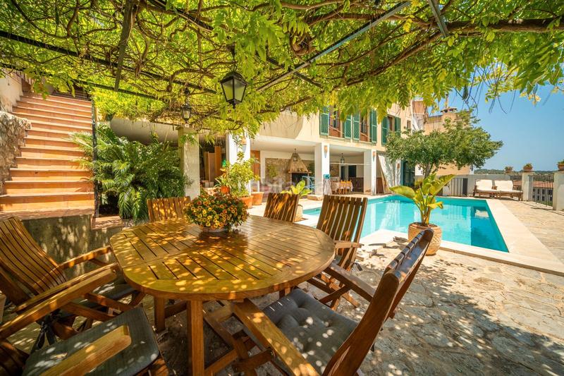 Foto a4f87832-2696-44b9-af4f-c952fe07142c. Chalet con camino riscaldamento parcheggio piscina in Selva