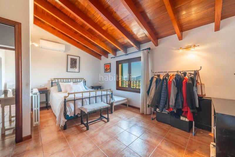 Foto abb7499c-5ae5-4389-83da-23b16c27058b. Chalet con camino riscaldamento parcheggio piscina in Selva