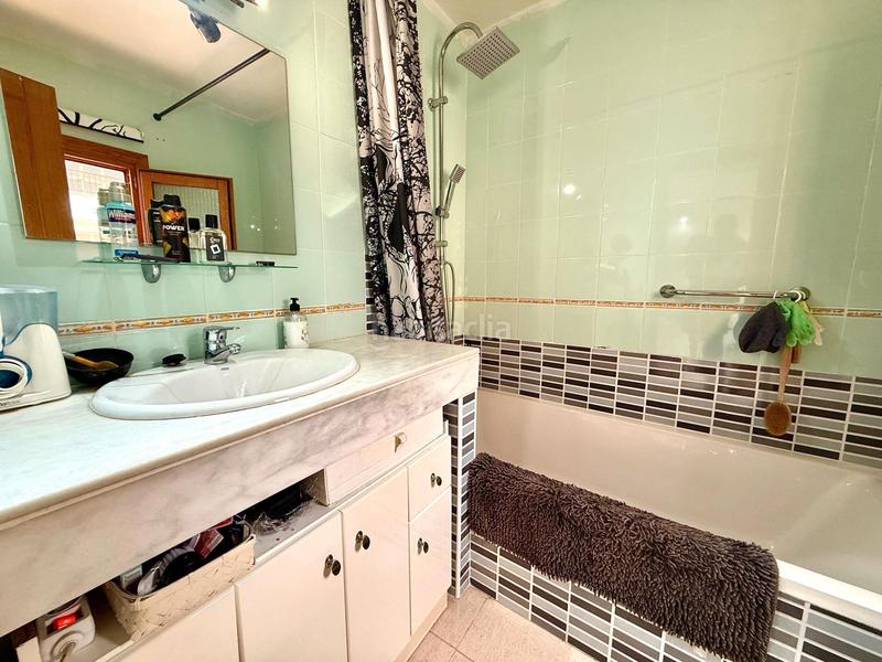 Foto 5880a7a3-f7f9-4195-ae9d-4df9df5d13aa. Casa pareada vivienda tipo triplex en el centro con terraza y garaje en Inca