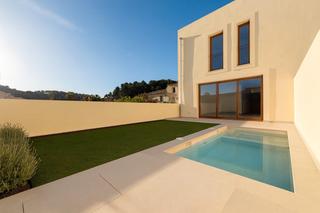 Maison jumelée  Carrer des cine. Adosado de obra nueva en mancor de la vall con piscina y garaje