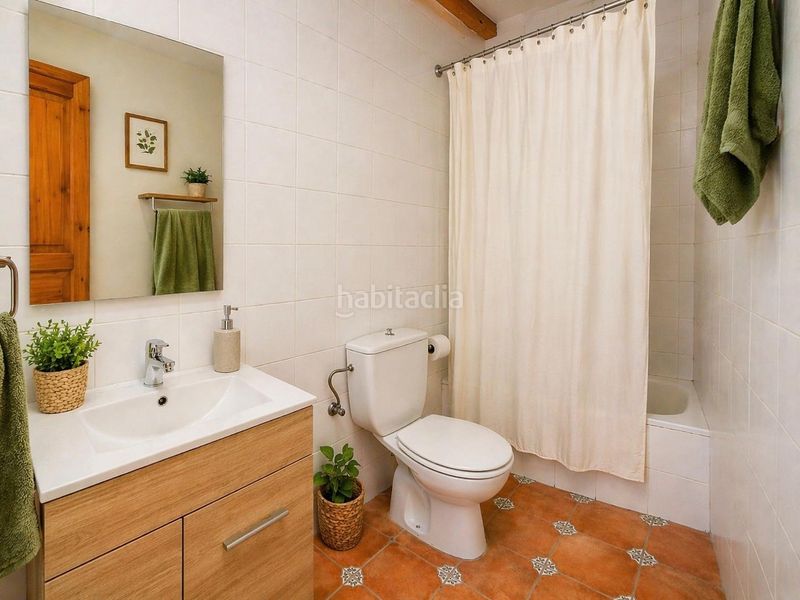 Foto 8ed22ca1-07c5-4355-9c35-c048905921cd. Casa aparellada a carrer cervantes 15 a Búger