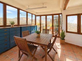 Doppelhaus  Carrer cervantes 15. Encantadora casa de pueblo con terraza solarium