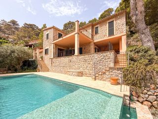 Chalet  Carretera de deià. Impresionante chalet en cala deia con vistas al mar