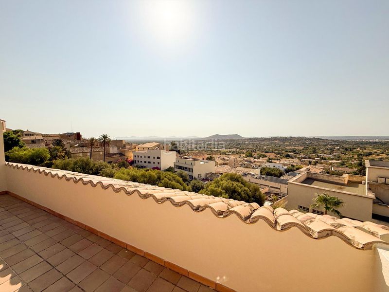 Foto 4a1bf368-eeba-4e27-8f1a-f24820cc1a95. Casa amb piscina a Selva