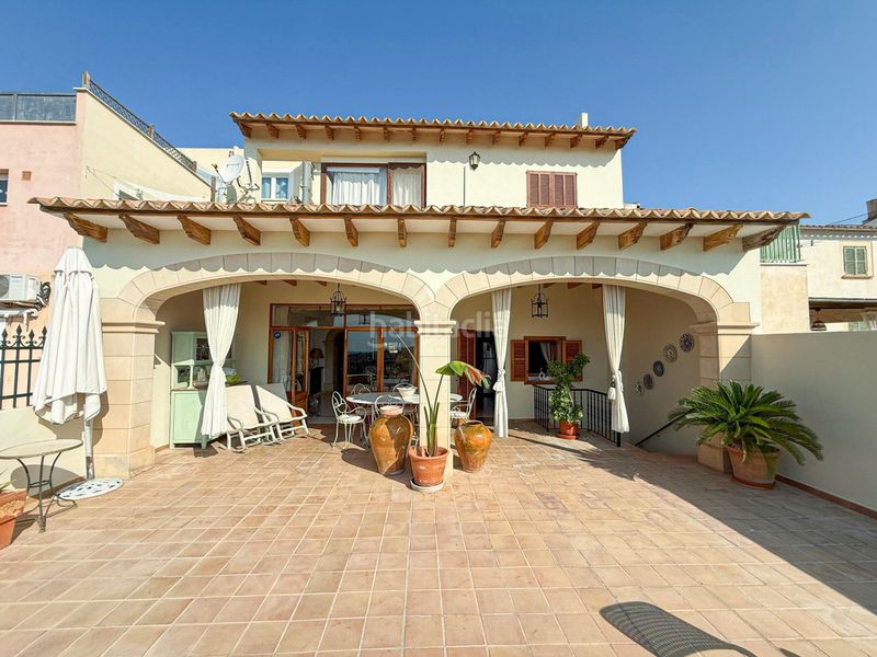 Foto d6600f88-e114-4165-8a65-090a3d41da5f. Casa amb piscina a Selva