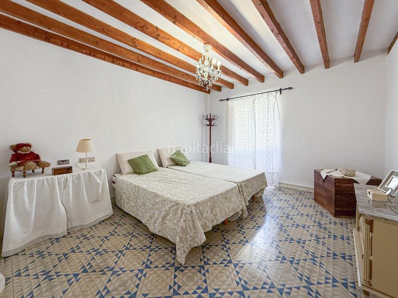 Foto e3a2a274-2654-4626-924a-4ad368a6d10a. Casa amb piscina a Selva