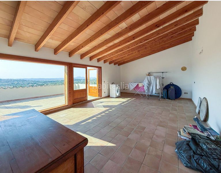 Foto ed4acb1a-0895-47e1-a4fc-58ca27a05e68. Casa amb piscina a Selva