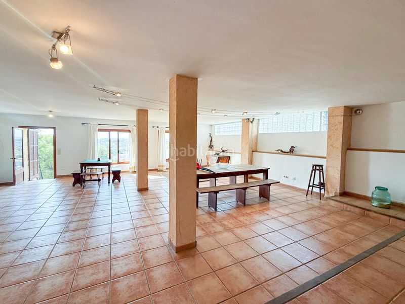 Foto f69f60f1-c01a-428b-8485-904b9b08dcfd. Casa amb piscina a Selva