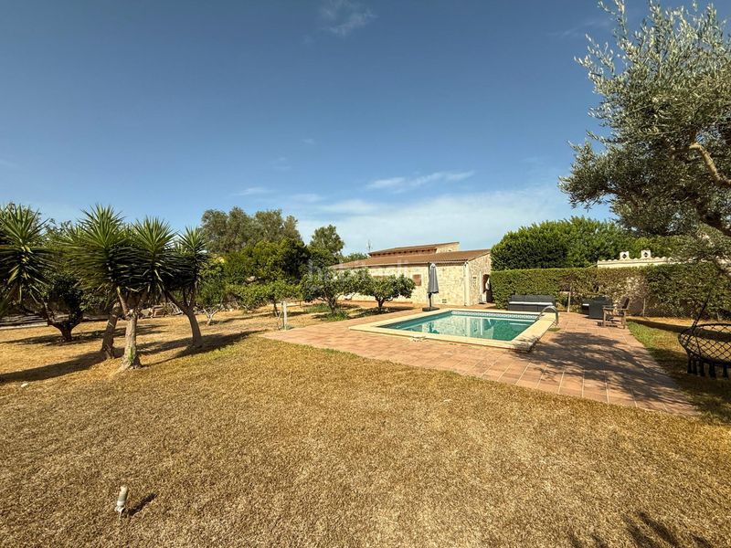 Foto 5324ed51-abb1-4f53-bfdf-ea7c1125dd32. Xalet amb piscina a Zona Periurbana Inca