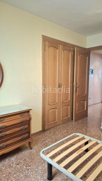 Foto 2806ff35-45f3-49eb-a3d1-912b8ec8e16e. Alquiler piso vivienda con garaje en alquiler en La Creu Coberta Valencia