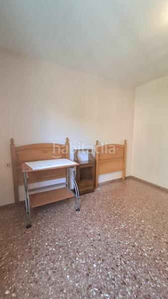 Foto adf6b2f0-059b-4238-85ba-8dde6e125562. Alquiler piso vivienda con garaje en alquiler en La Creu Coberta Valencia