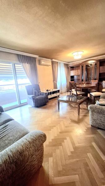 Foto d422d803-a5da-4a9c-9837-698288a1212b. Alquiler piso vivienda con garaje en alquiler en La Creu Coberta Valencia