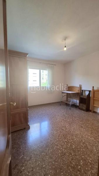 Foto 6af61de9-1eaf-441f-86c0-10cd0cef1eb3. Rent flat with parking in La Creu Coberta Valencia