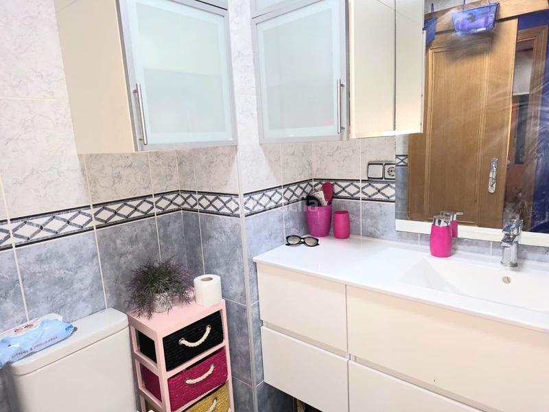 Foto ac8d1bb3-785a-49c8-8967-8479fda19660. Appartamento con parcheggio piscina in Camí Reial Valencia