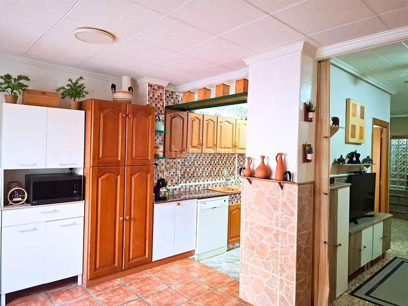 Foto 5691cc5a-298c-4655-9173-1ae846725f38. Casa con parcheggio in Zona la Ermita Torrent