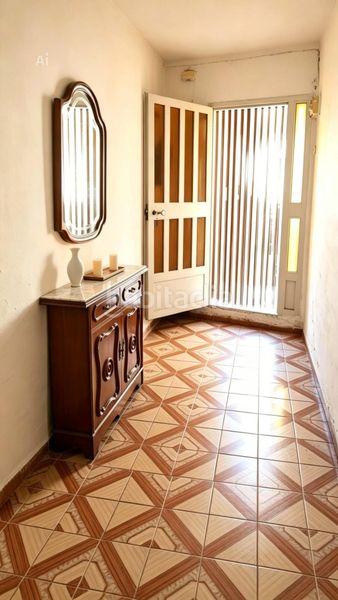 Foto 73412f75-b4f2-4403-9e8c-d62799070303. Casa a Requena