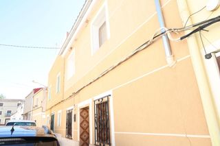 Casa a Requena. Casa con encanto en casas del rio requena