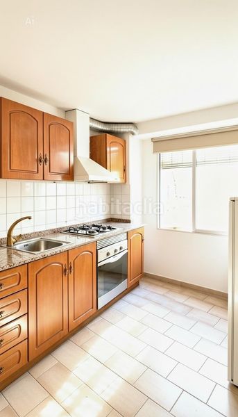 Foto ab753971-91f4-43ab-84ad-d639d5ee3e00. Casa a Requena