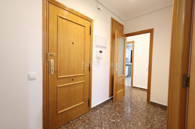 Foto 099d1326-82e0-478a-b88e-286507149c39. Pis amb aparcament a Meliana