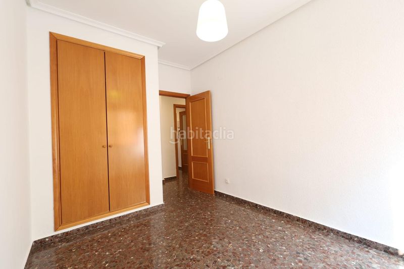 Foto 907e0a9e-4495-44b0-8d18-0d8fe21ce222. Pis amb aparcament a Meliana