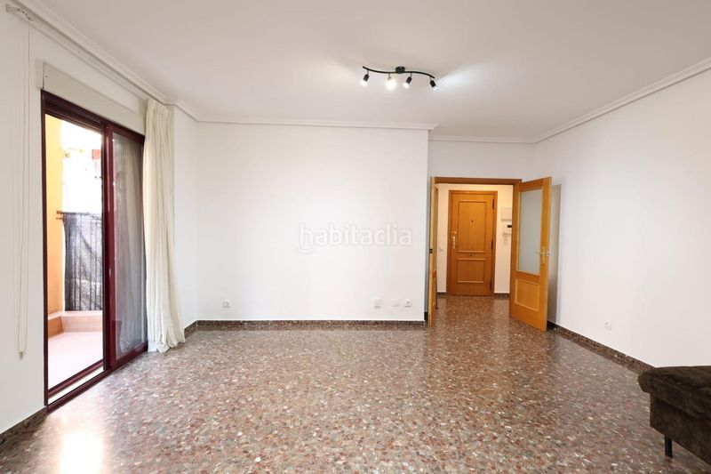 Foto e1d65954-b717-40e8-b18b-2591c03d54d0. Pis amb aparcament a Meliana