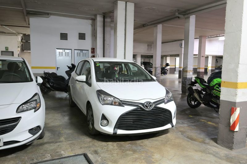 Foto f0646544-a43f-431c-b378-4160286a3f4b. Pis amb aparcament a Meliana