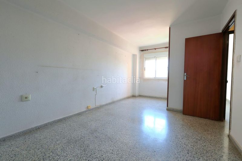 Foto 6fe4d4cc-4231-4267-8fc5-90b9182440b5. Pis a La Fontsanta Valencia
