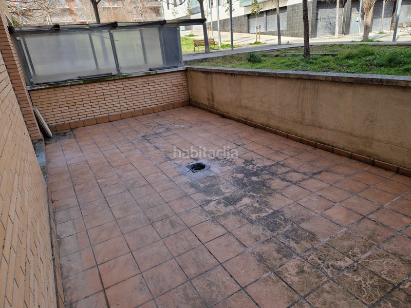 Foto a108d585-5cc6-4ed3-9c19-94a85bed067d. Affitto locale commerciale in carrer salvador dalí 4 in Montcada i Reixac