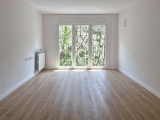 Miete Etagenwohnung  Carrer de la fonderia. Pis a estrenar, de 3 habitacions, 2 banys, ascensor, parking i t