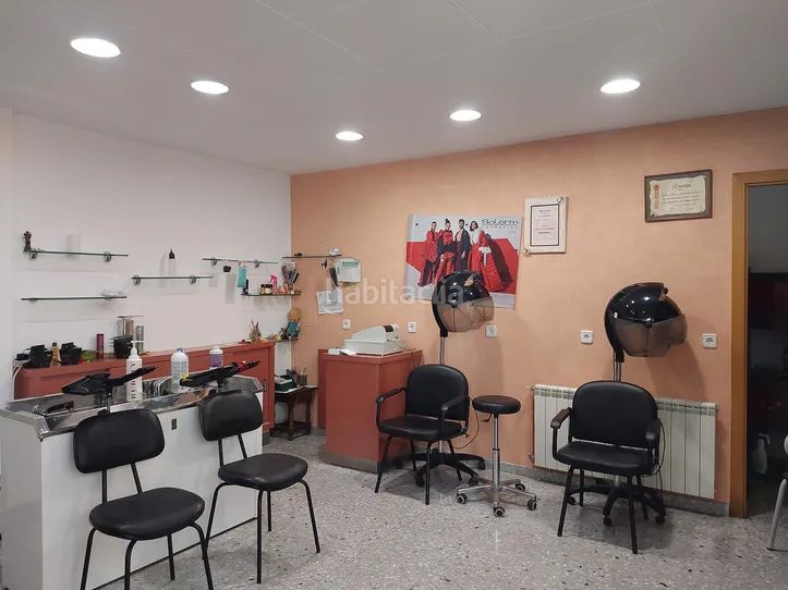 Foto 5d950ec6-755d-481b-bcd7-72f1c1ff235f. Local comercial a Campdevànol