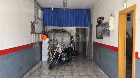 Foto 907ff647-01a8-4c64-9929-f8fafff302a3. Casa aparellada a Ripoll
