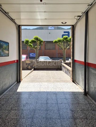 Foto a09ce194-50ab-4527-8684-c5de79674d87. Casa aparellada a Ripoll