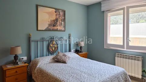 Foto add5b6ba-bc7c-4072-bade-49a0edc2cb66. Casa aparellada a Ripoll